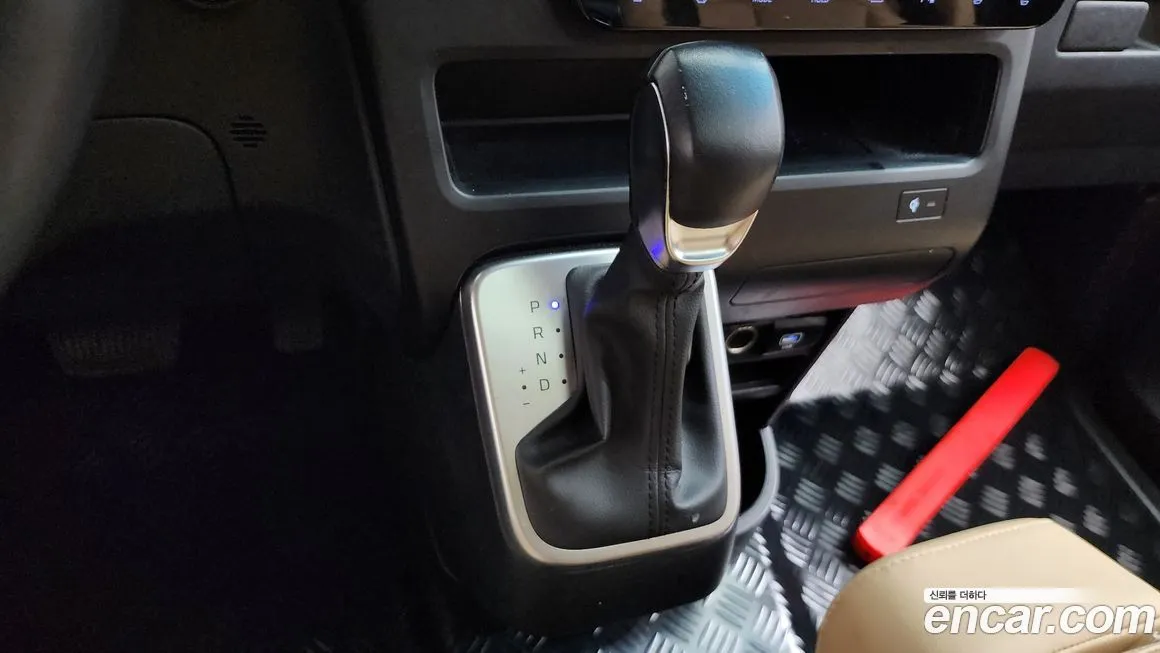 Hyundai Staria 2025 из KR, фото 9