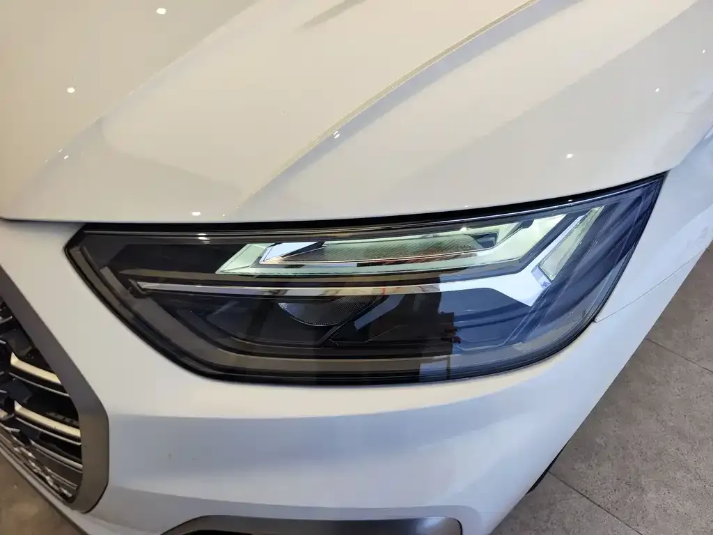 Audi Q5L 2023 из CN, фото 6