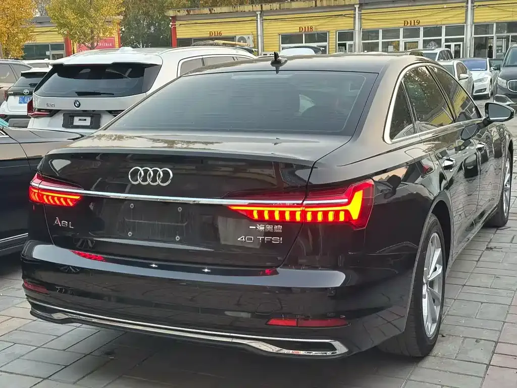 Audi A6L 2024 из CN, фото 9
