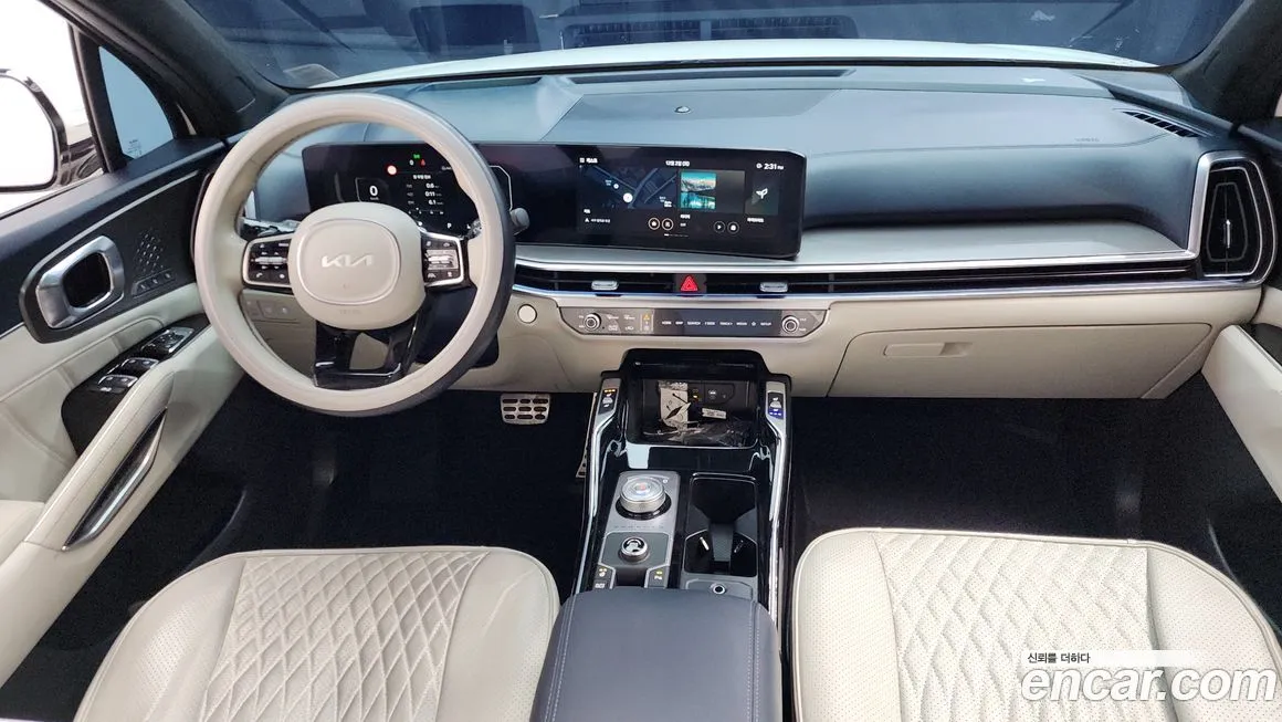 Kia Sorento — фото 7