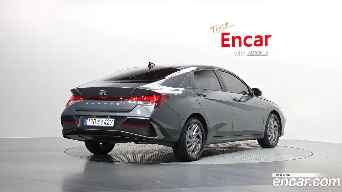 Hyundai AVANTE — фото 2