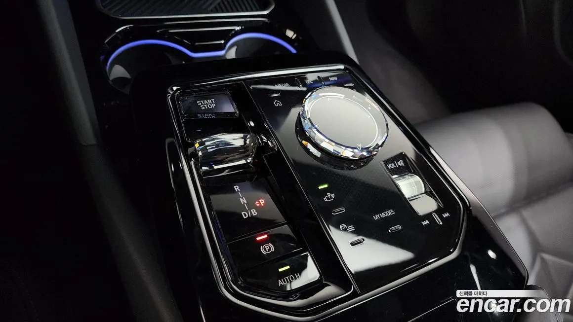BMW i5 2024 из KR, фото 9