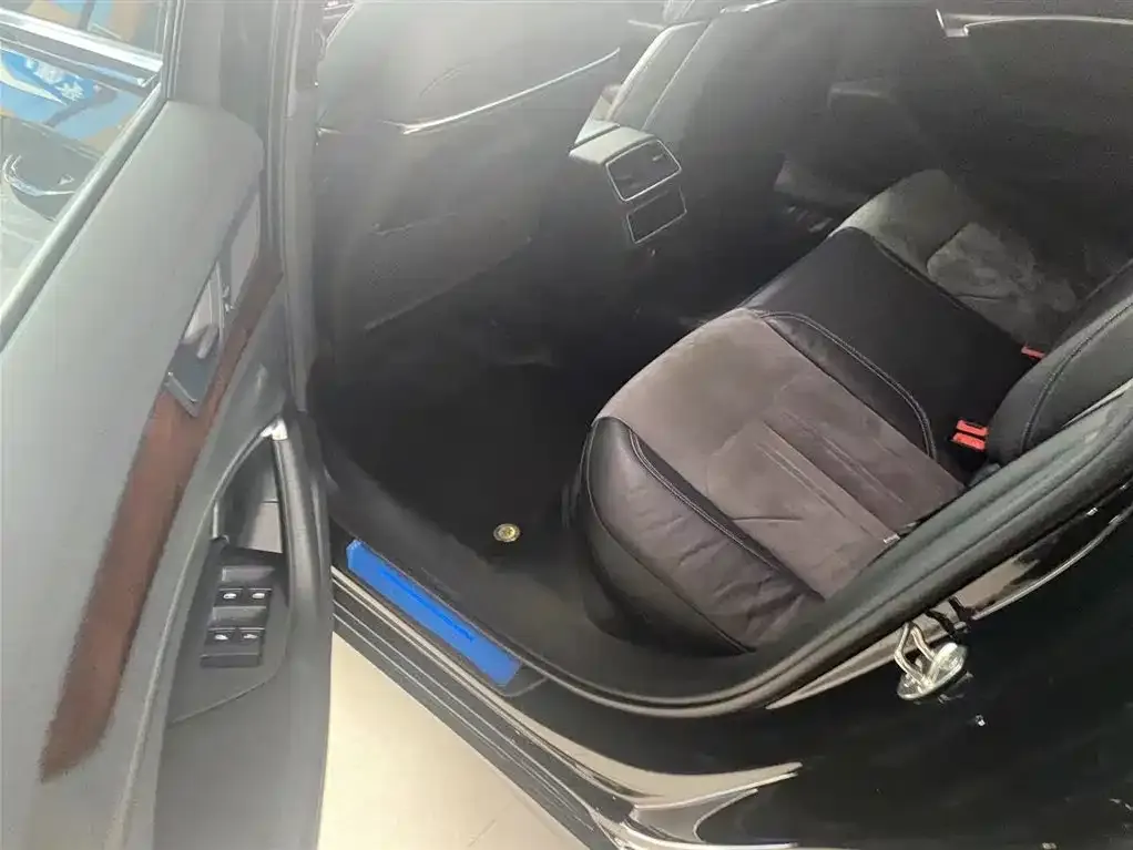 Audi A6L 2022 из CN, фото 7