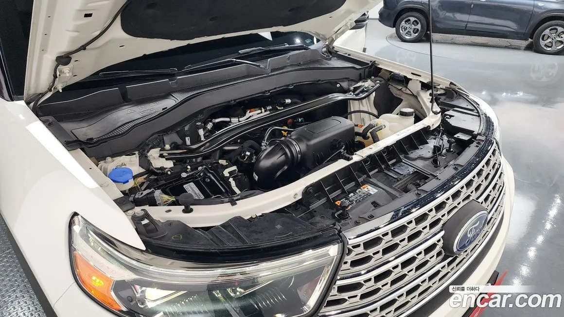 Ford Explorer 2022 из KR, фото 6