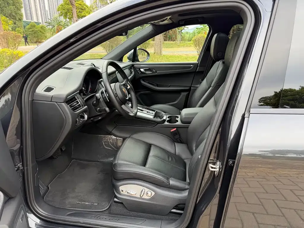 Porsche Macan 2023 из CN, фото 9