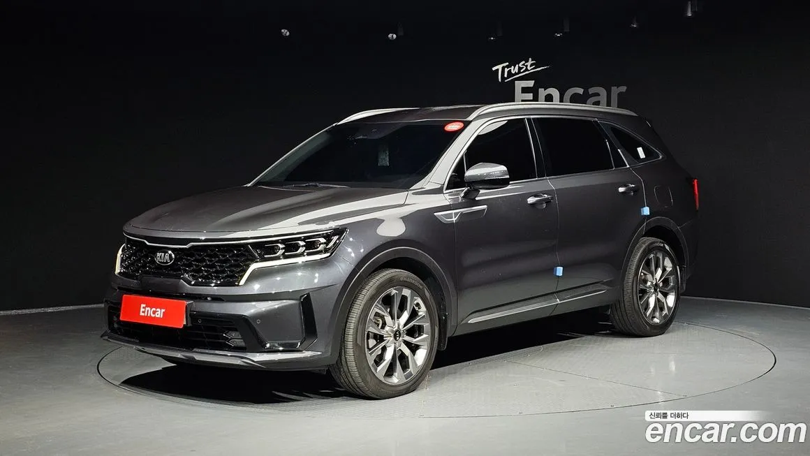 Kia Sorento — фото 1