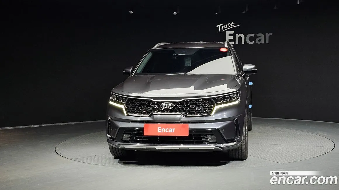Kia Sorento — фото 3