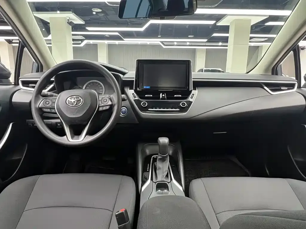 Toyota Corolla 2021 из CN, фото 10
