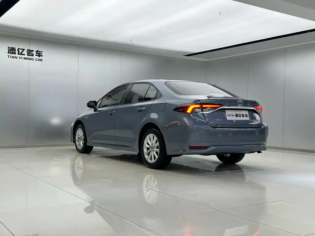 Toyota Corolla 2021 из CN, фото 8