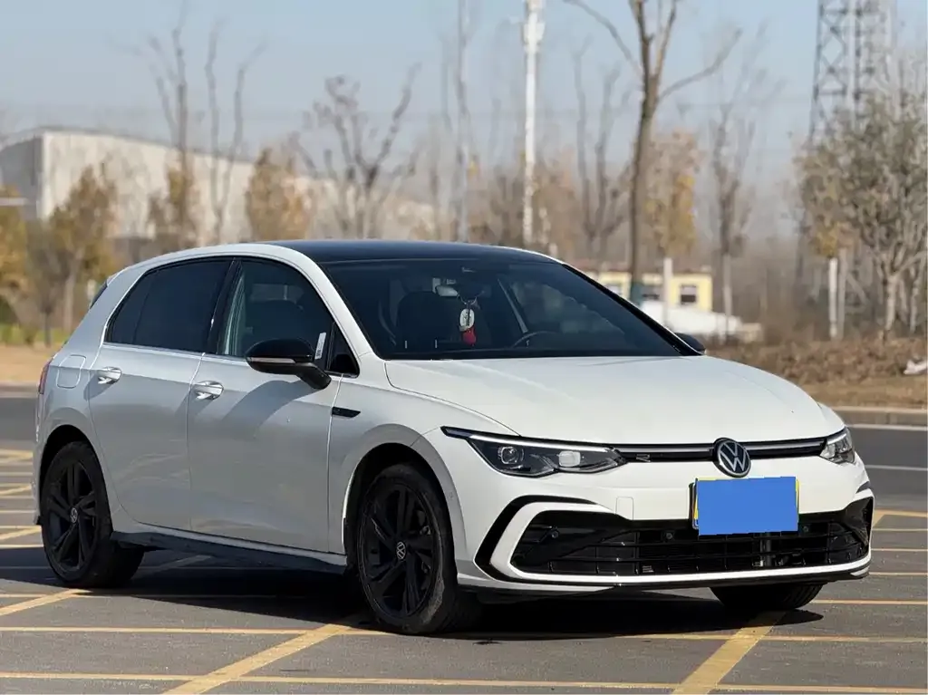 Volkswagen Golf 2022 из CN, фото 3