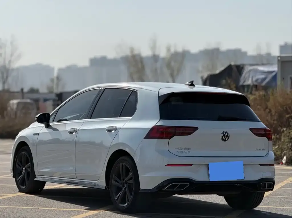 Volkswagen Golf 2022 из CN, фото 9
