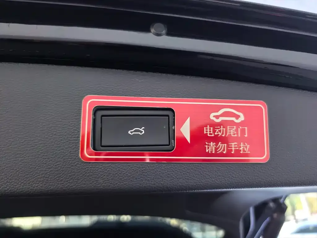 Volkswagen Tiguan L 2021 из CN, фото 10