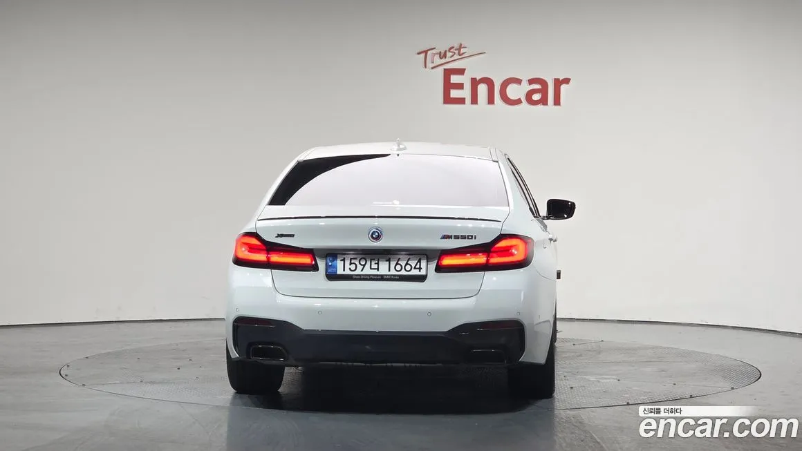 BMW 5-Series 2023 из KR, фото 4