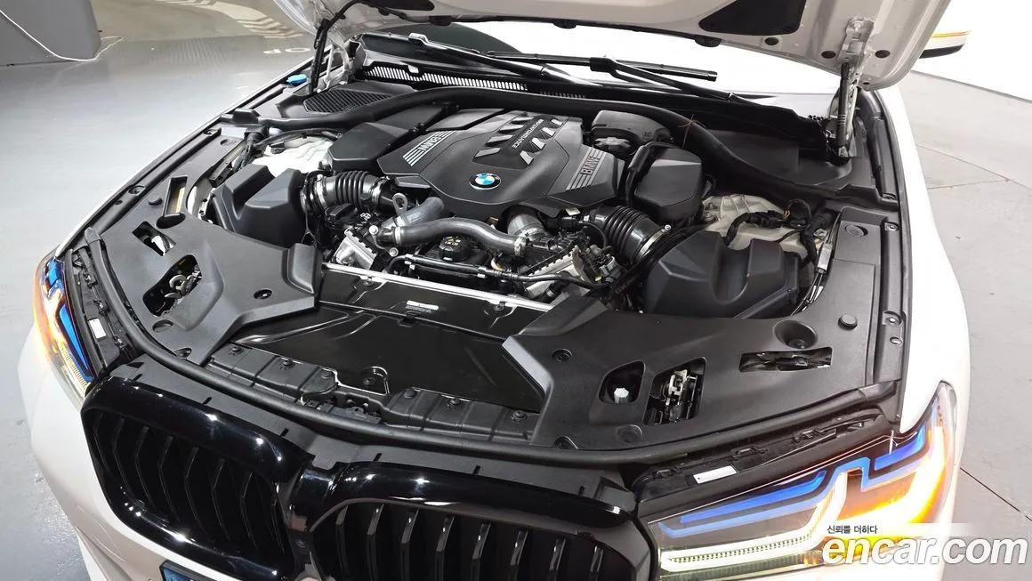 BMW 5-Series 2023 из KR, фото 6
