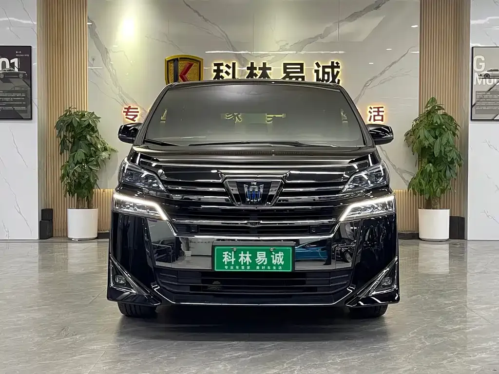 Toyota Vellfire 2021 из CN, фото 2
