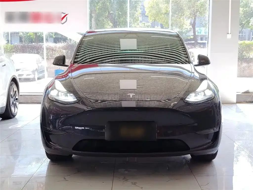Tesla Model Y 2024 из CN, фото 3