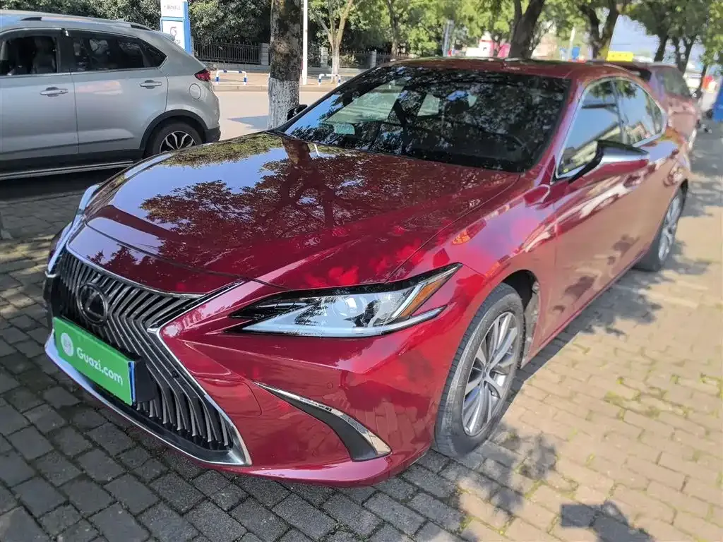 Lexus ES 2021 из CN, фото 2