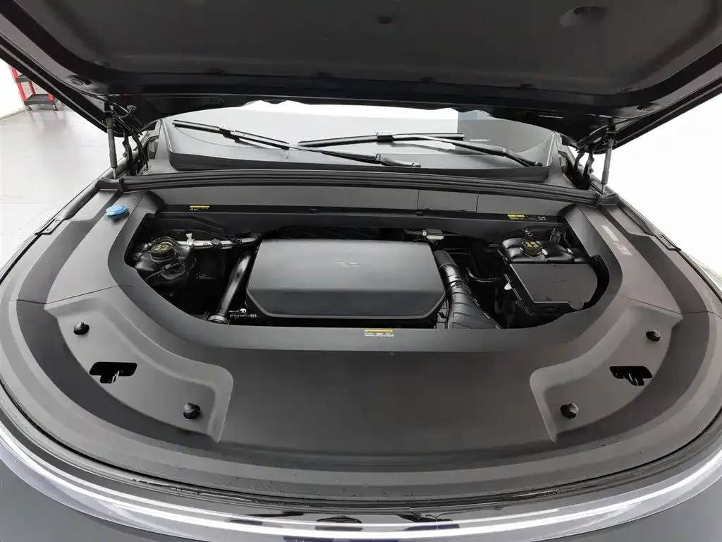 Li Auto L9 2024 из CN, фото 6