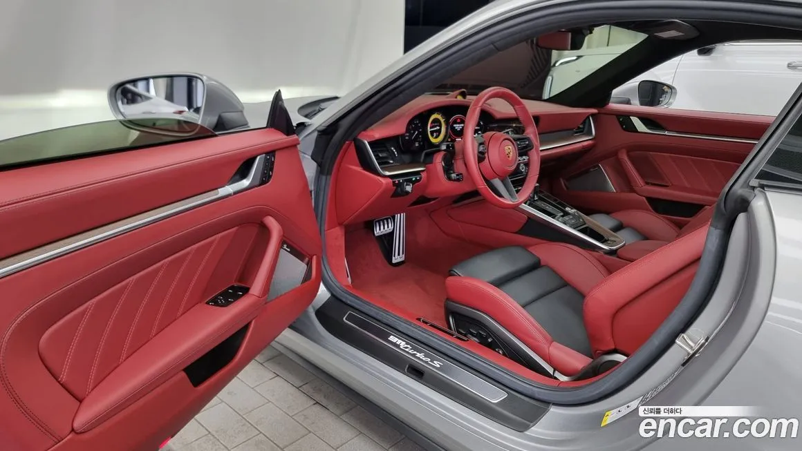 Porsche 911 2023 из KR, фото 10
