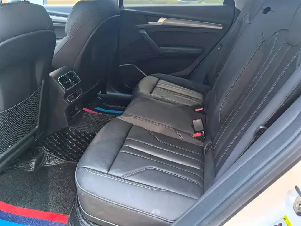 Audi Q5L 2022 из CN, фото 8