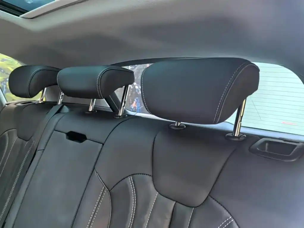 Audi Q5L 2022 из CN, фото 9