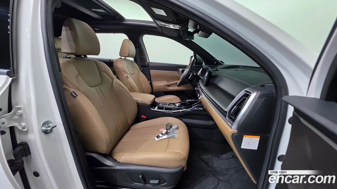 Kia Sorento — фото 10