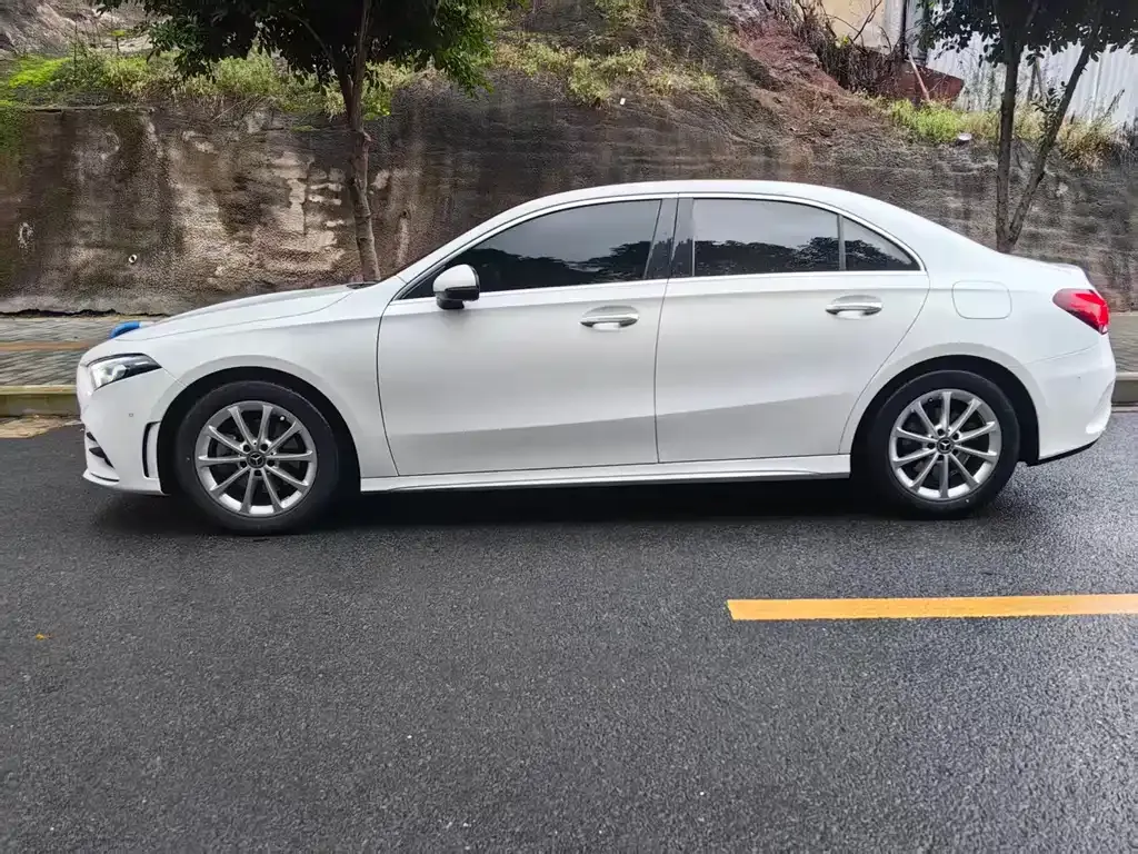 Mercedes-Benz A-Class 2022 из CN, фото 3