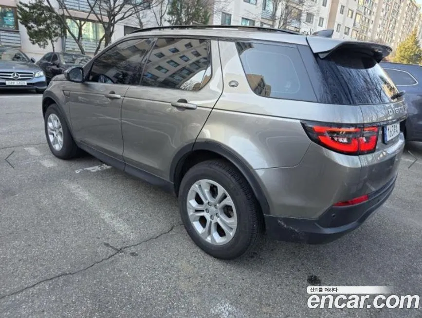 Land Rover Discovery Sport — фото 3