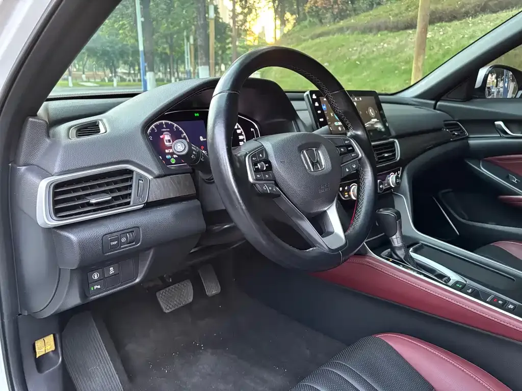 Honda Inspire 2022 из CN, фото 10