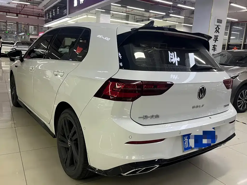 Volkswagen Golf 2022 из CN, фото 7