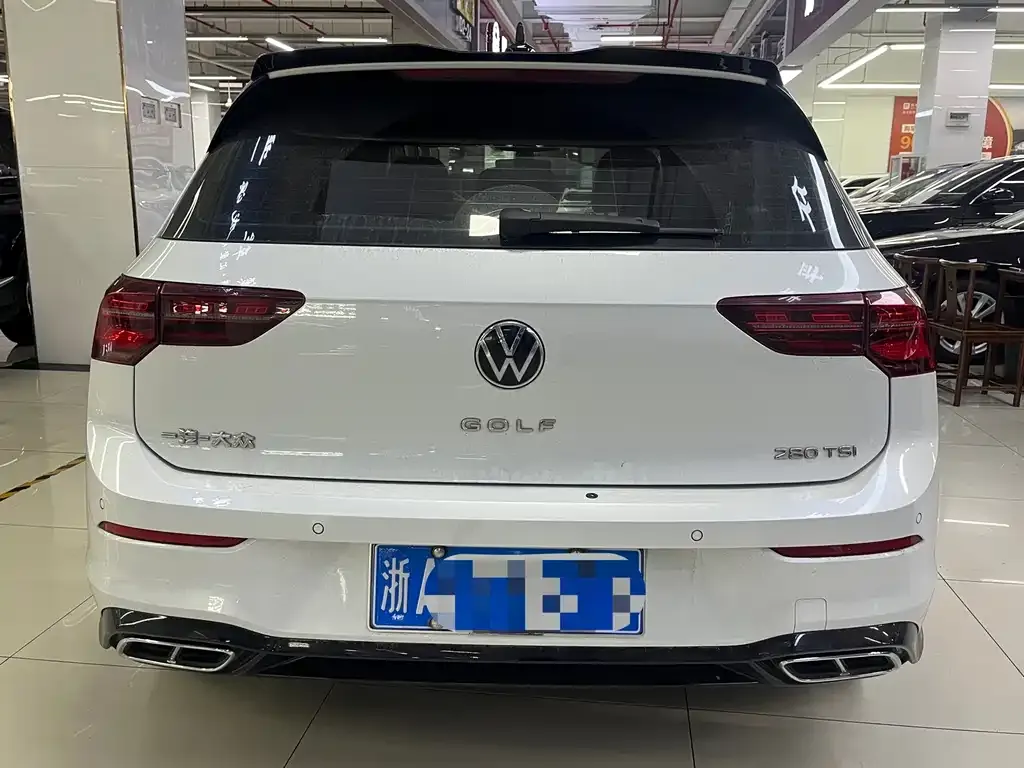 Volkswagen Golf 2022 из CN, фото 8