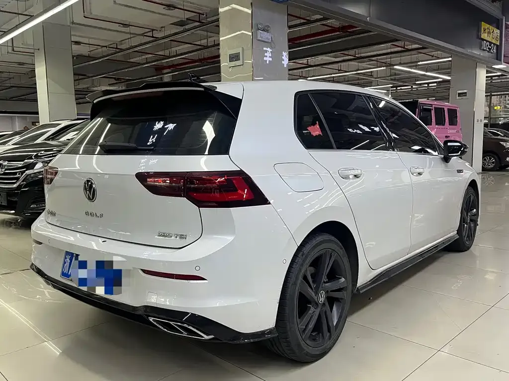 Volkswagen Golf 2022 из CN, фото 9