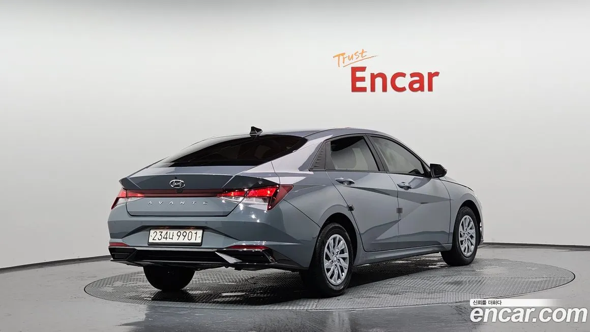 Hyundai AVANTE — фото 2