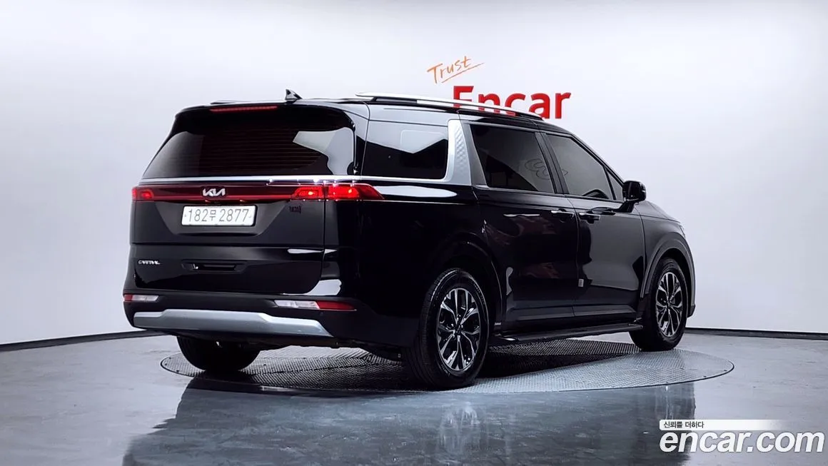 Kia Carnival 2023 из KR, фото 2