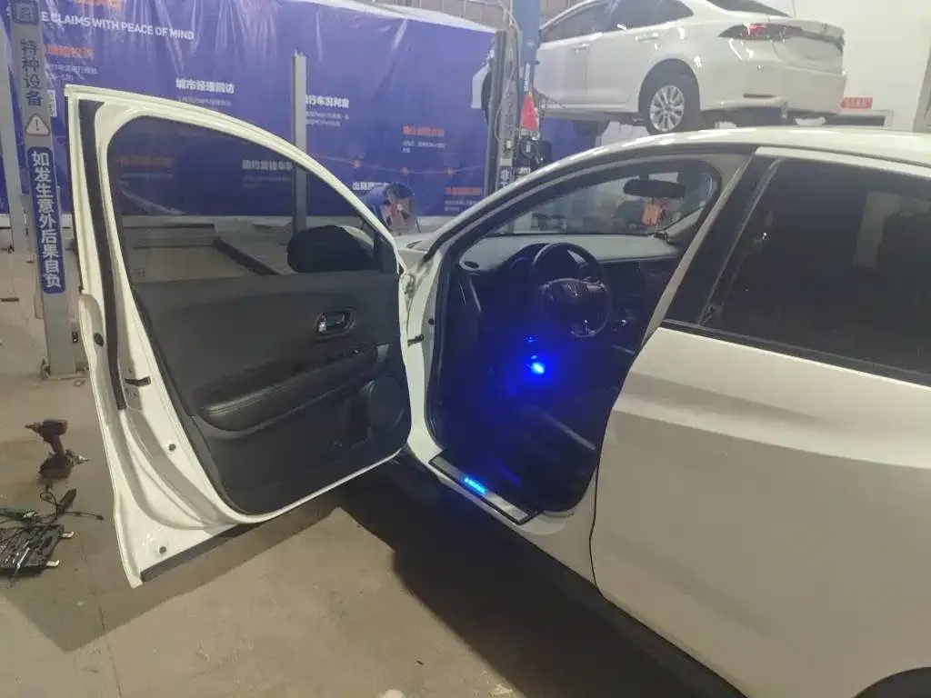 Honda Vezel 2021 из CN, фото 5