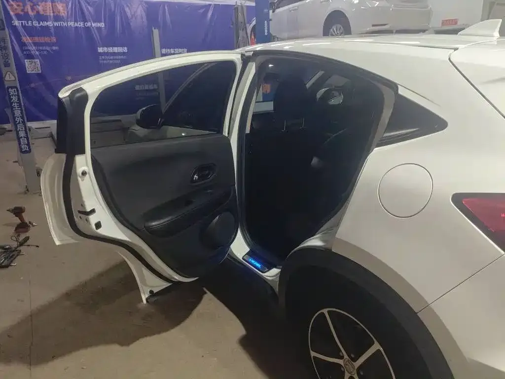 Honda Vezel 2021 из CN, фото 6