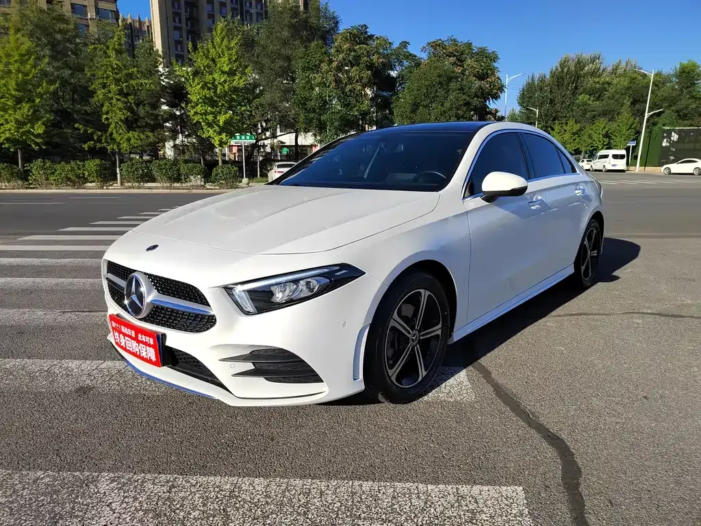 Mercedes-Benz A-Class — фото 1