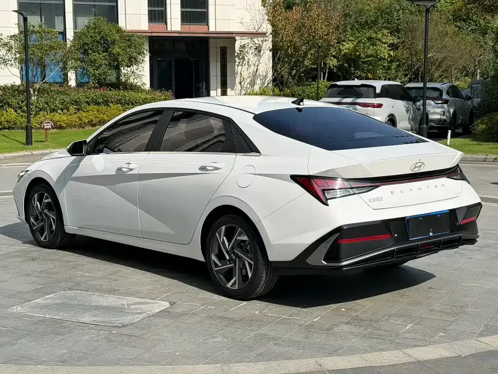Hyundai Elantra 2025 из CN, фото 6