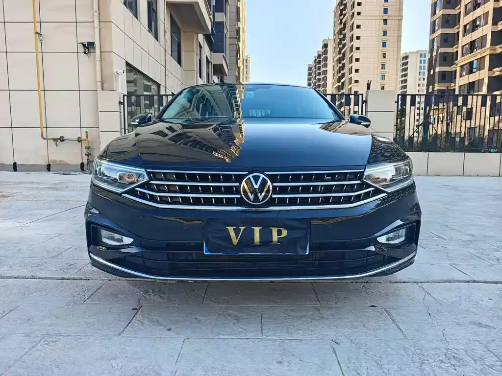 Volkswagen Magotan 2023 из CN, фото 2