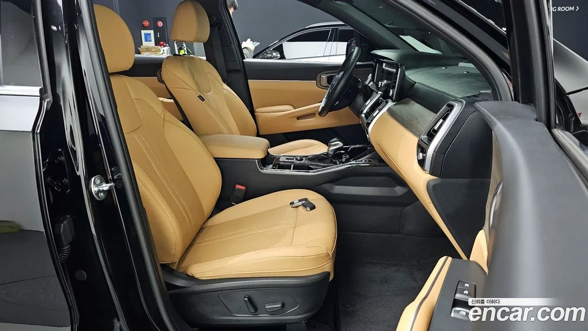 Kia Sorento — фото 10