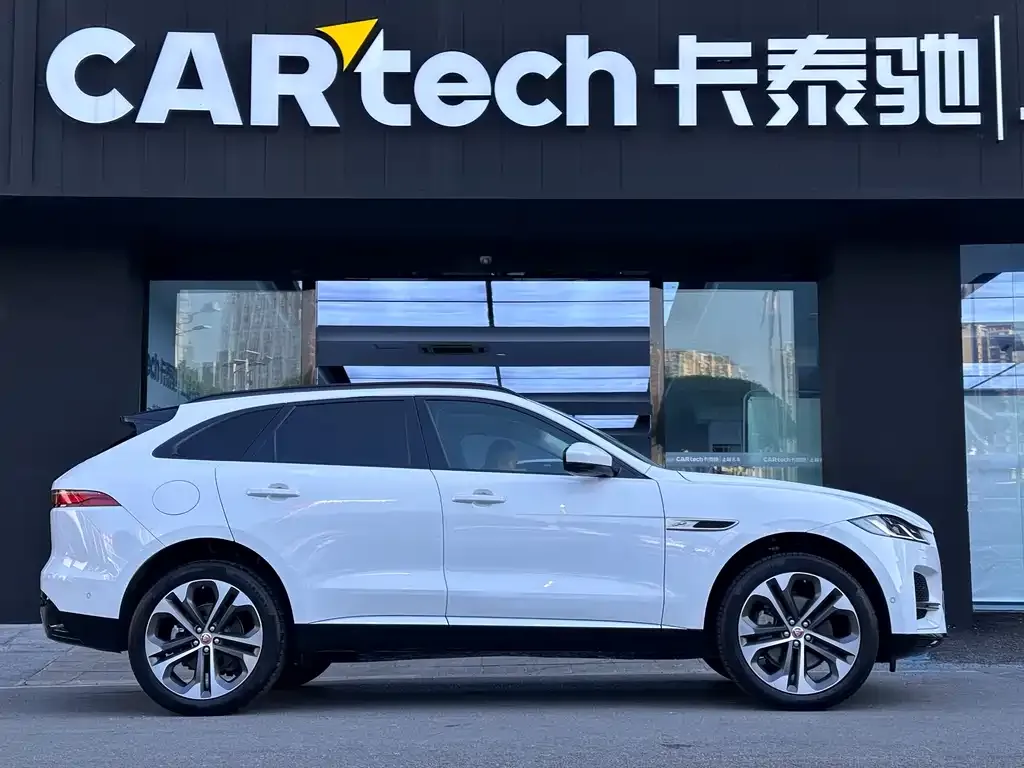 Jaguar F-PACE 2022 из CN, фото 3