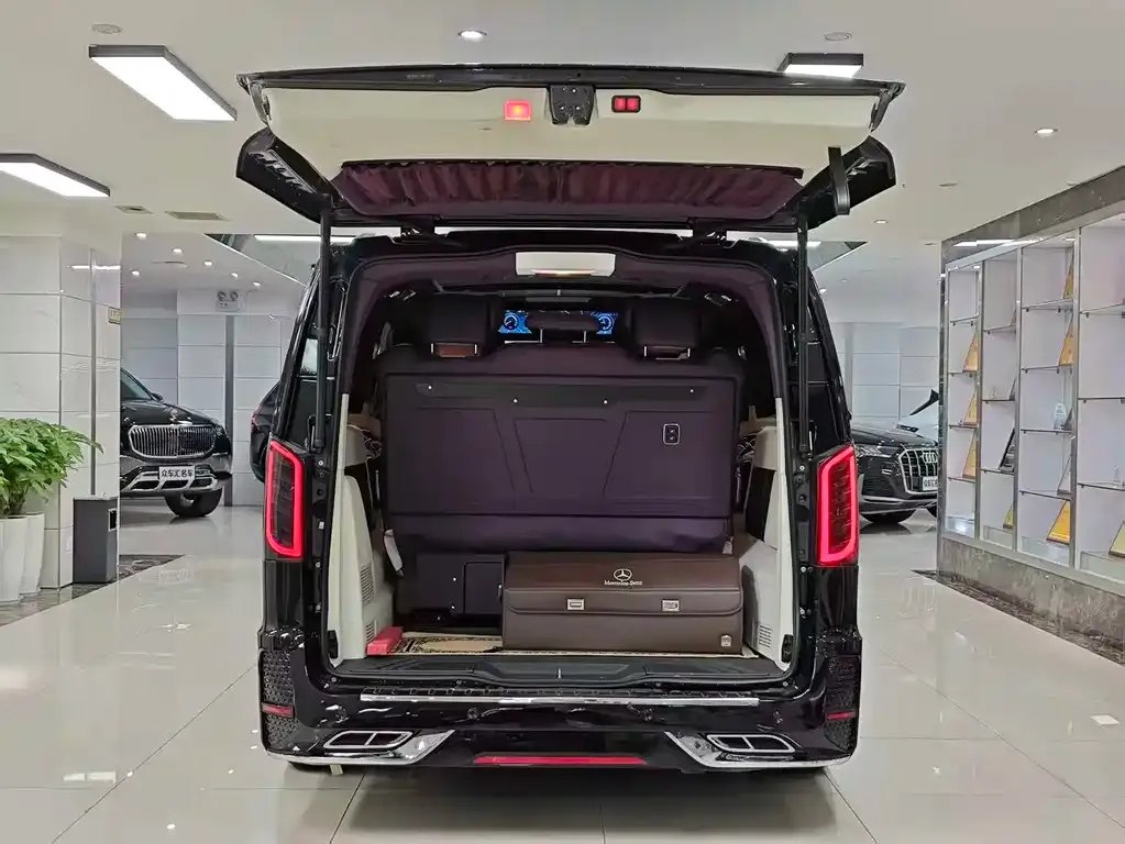 Mercedes-Benz Vito 2022 из CN, фото 7