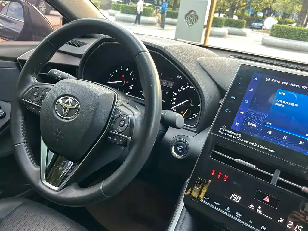 Toyota Avalon 2023 из CN, фото 9
