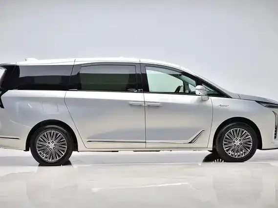 Buick GL8 Hybrid 2024 из CN, фото 5