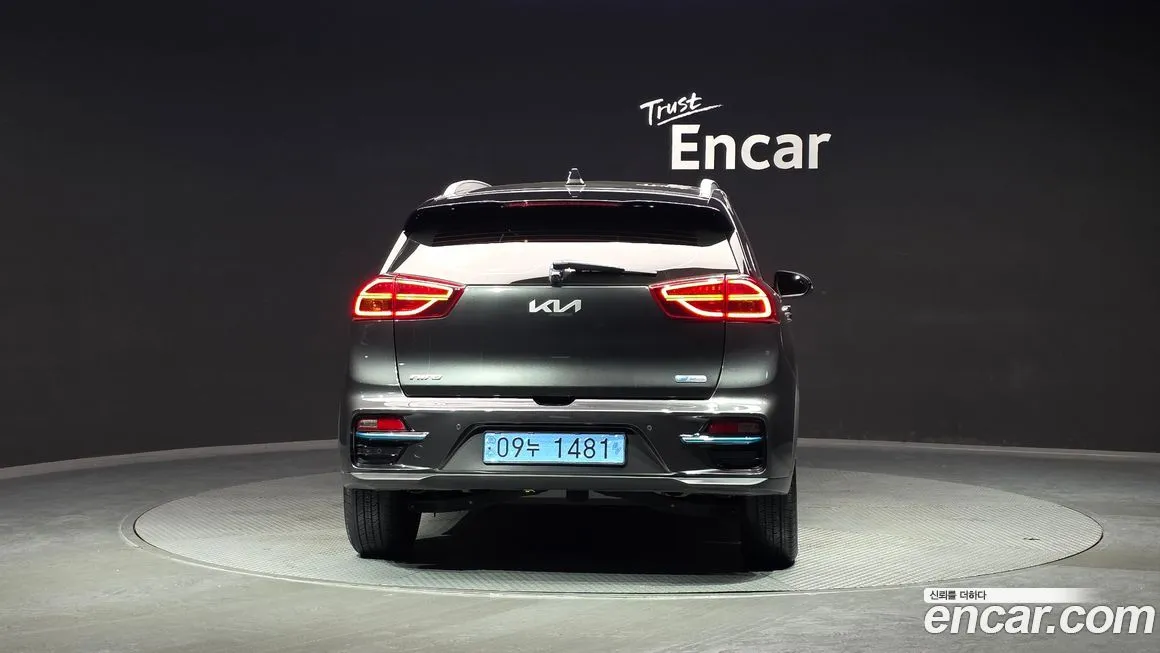 Kia Niro — фото 4