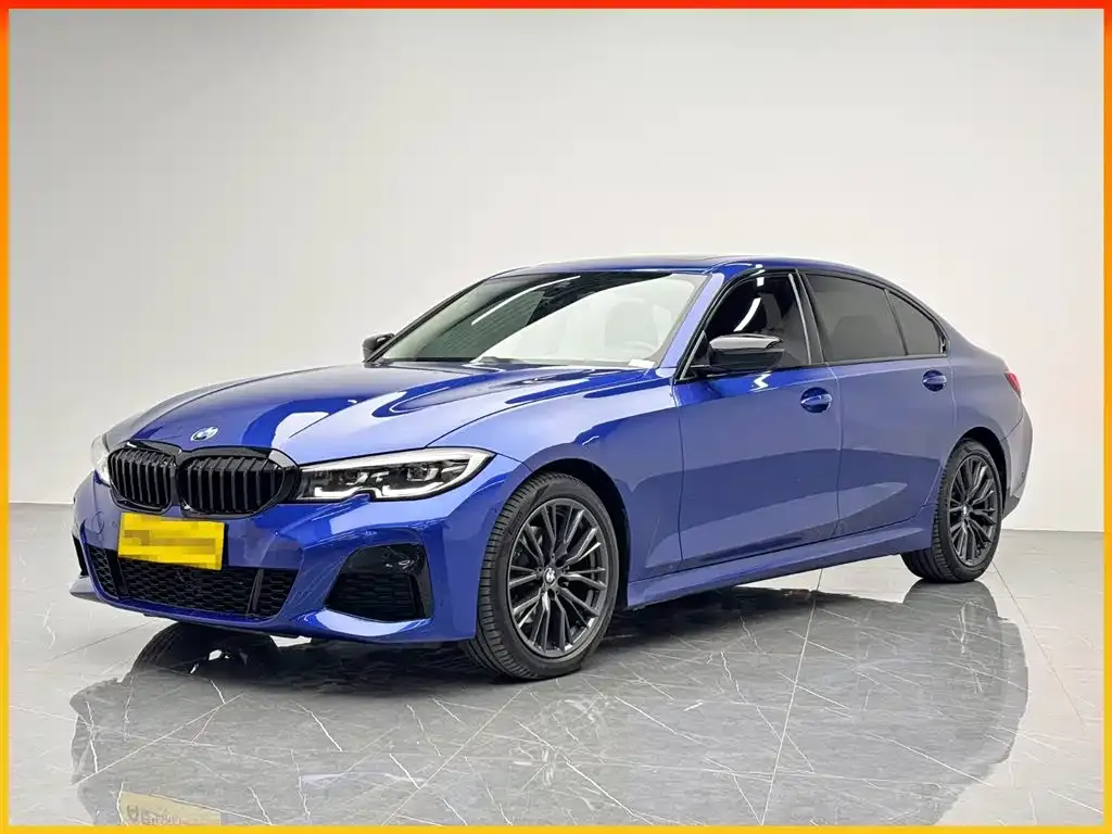 BMW 3 Series 2022 из CN, фото 1