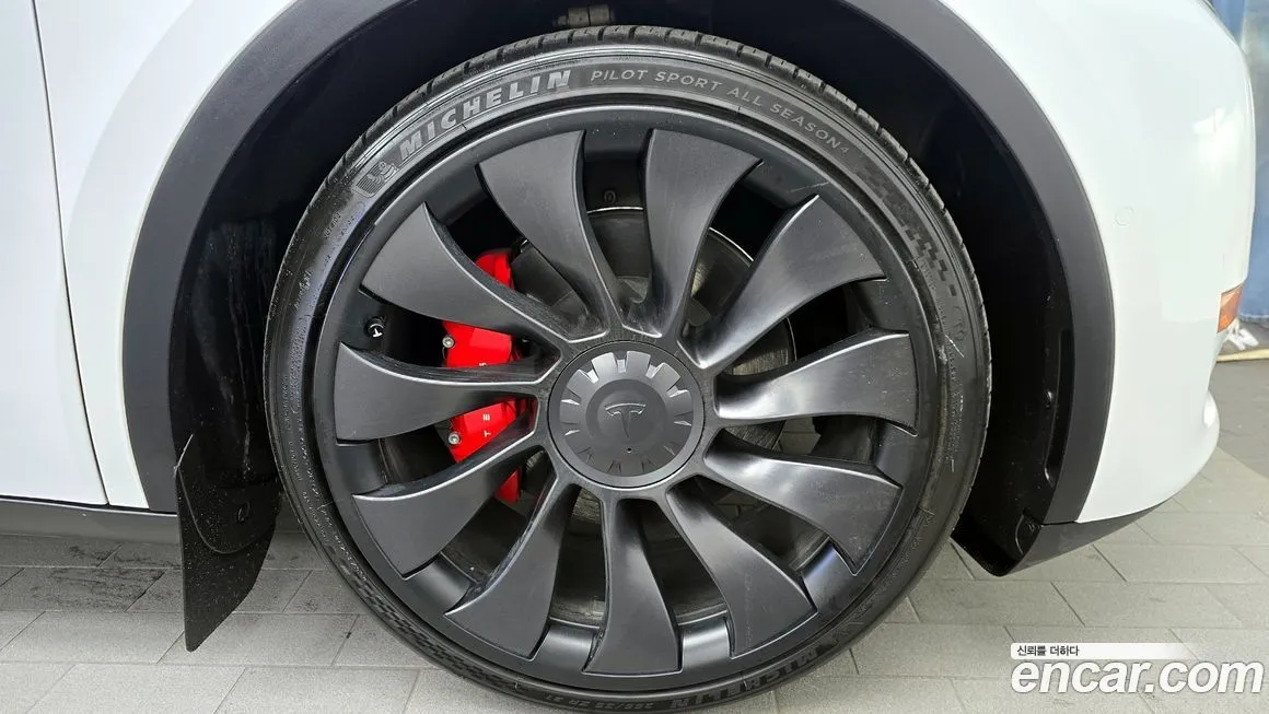 Tesla Model Y 2022 из KR, фото 5