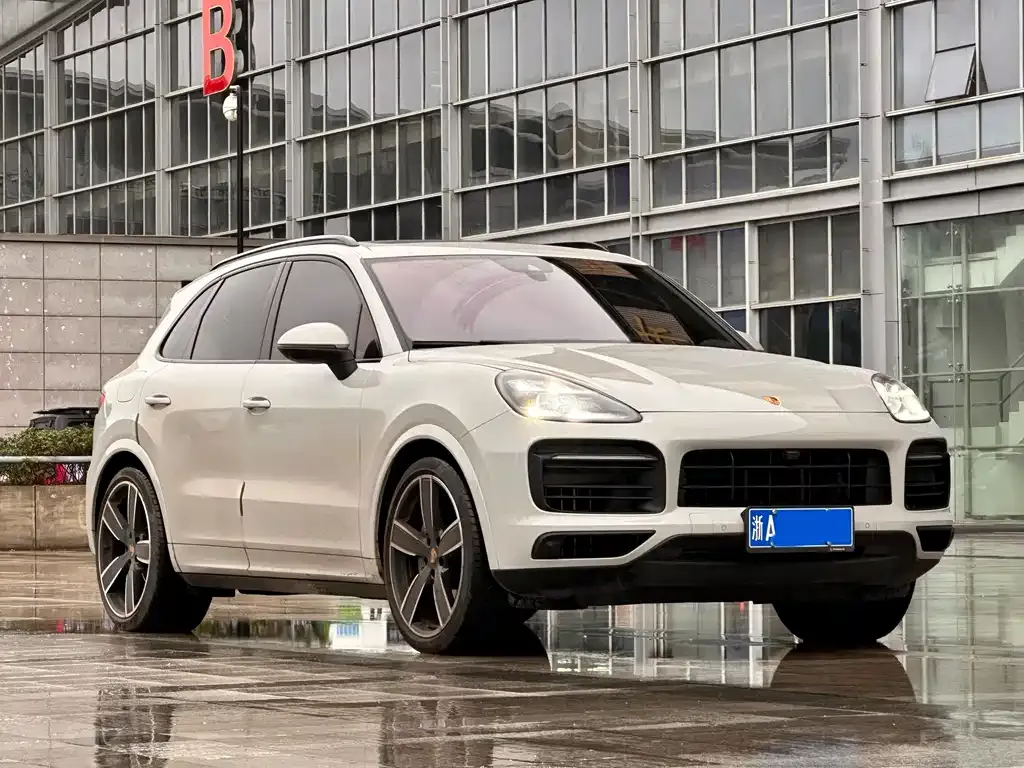 Porsche Cayenne 2023 из CN, фото 3
