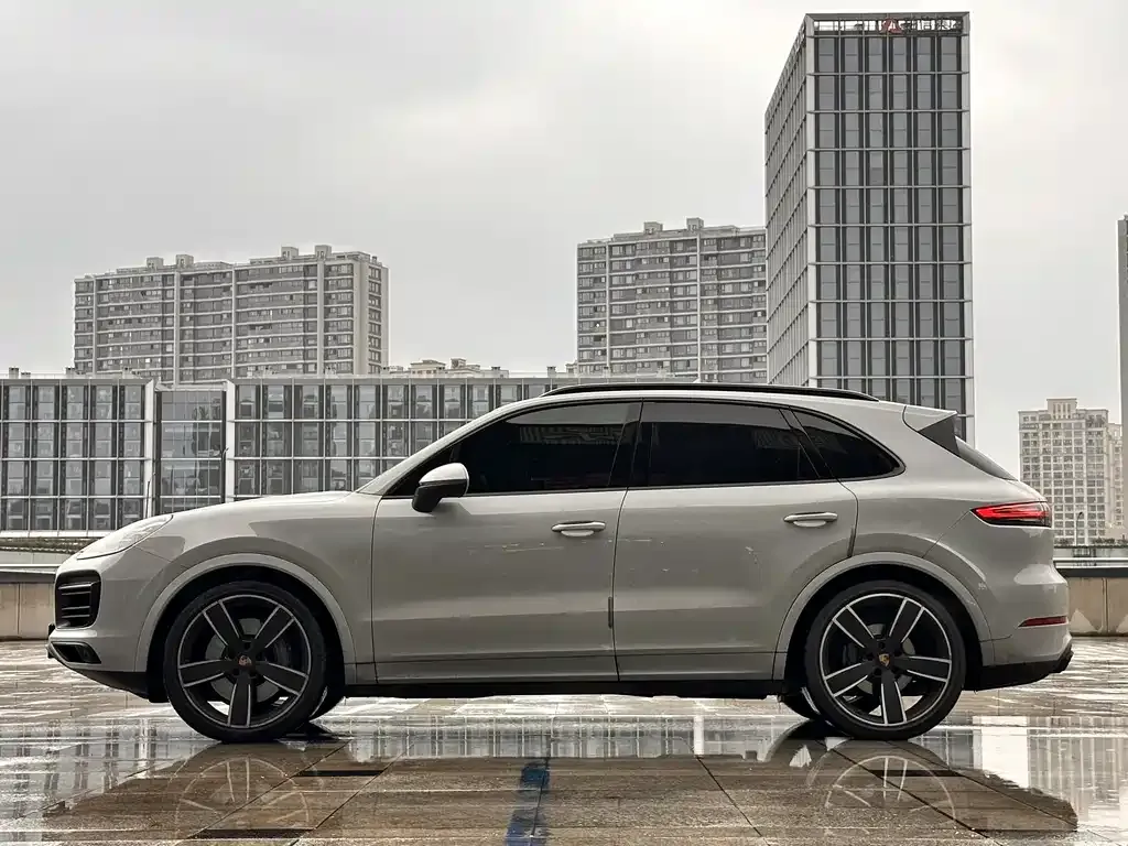 Porsche Cayenne 2023 из CN, фото 7