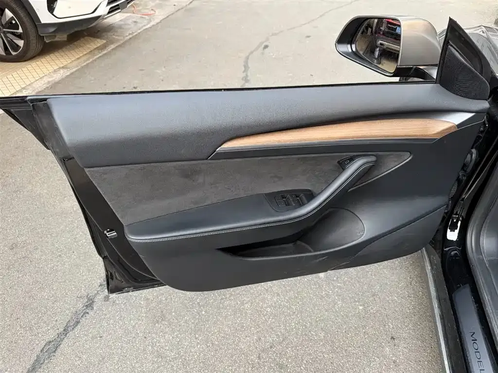 Tesla Model 3 2023 из CN, фото 6